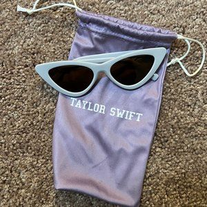 Taylor Swift Cat Eye Sunglasses (1989 Merch)